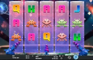 8 Bit Intruders Slotmaschine online spielen